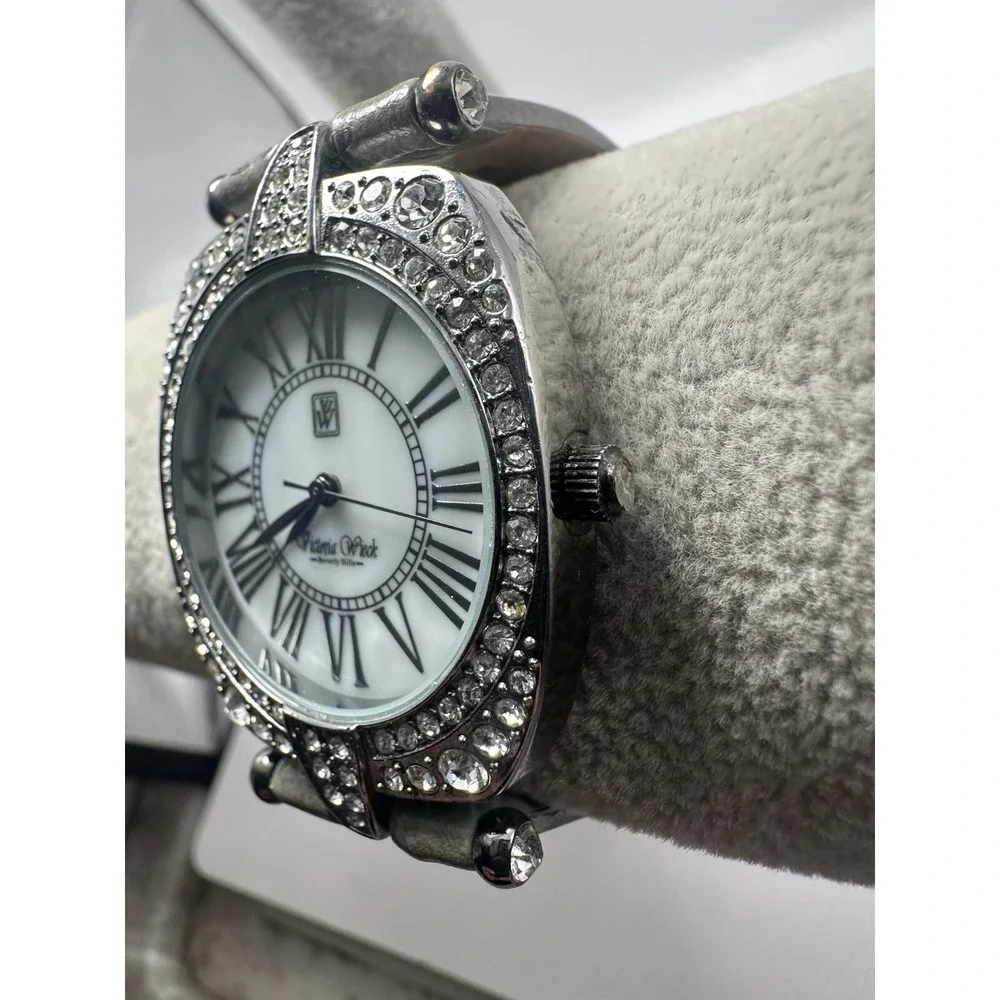 Victoria Wieck‎ B9275 Ladies Watch New Battery 34MM 8